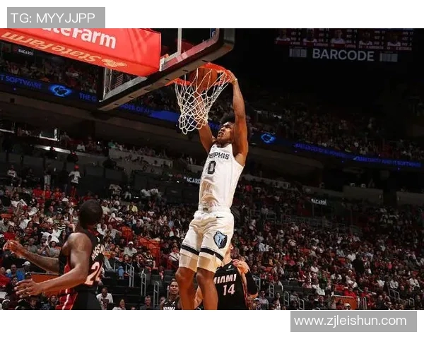 命中准绝杀中投!莫兰特19中10&三分8中3轰下28分8板7助 命中准绝杀中投!莫兰特19中10&三分8中3轰下28分8板7助